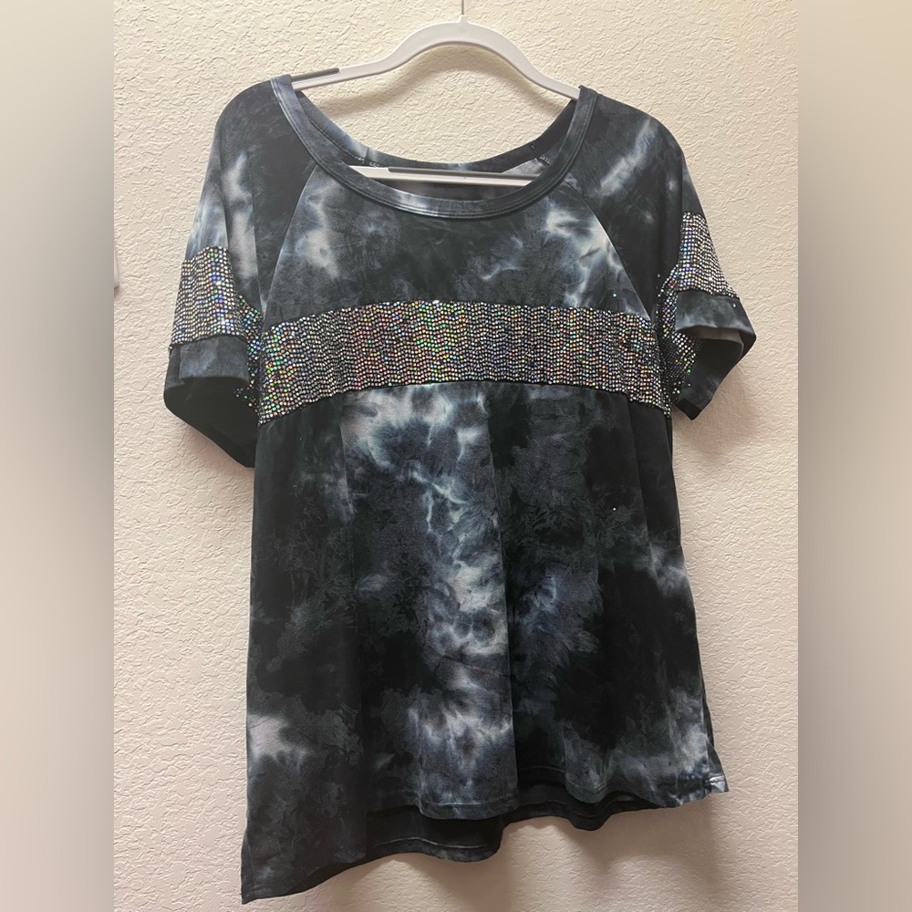 Heimish USA boutique women’s shirt